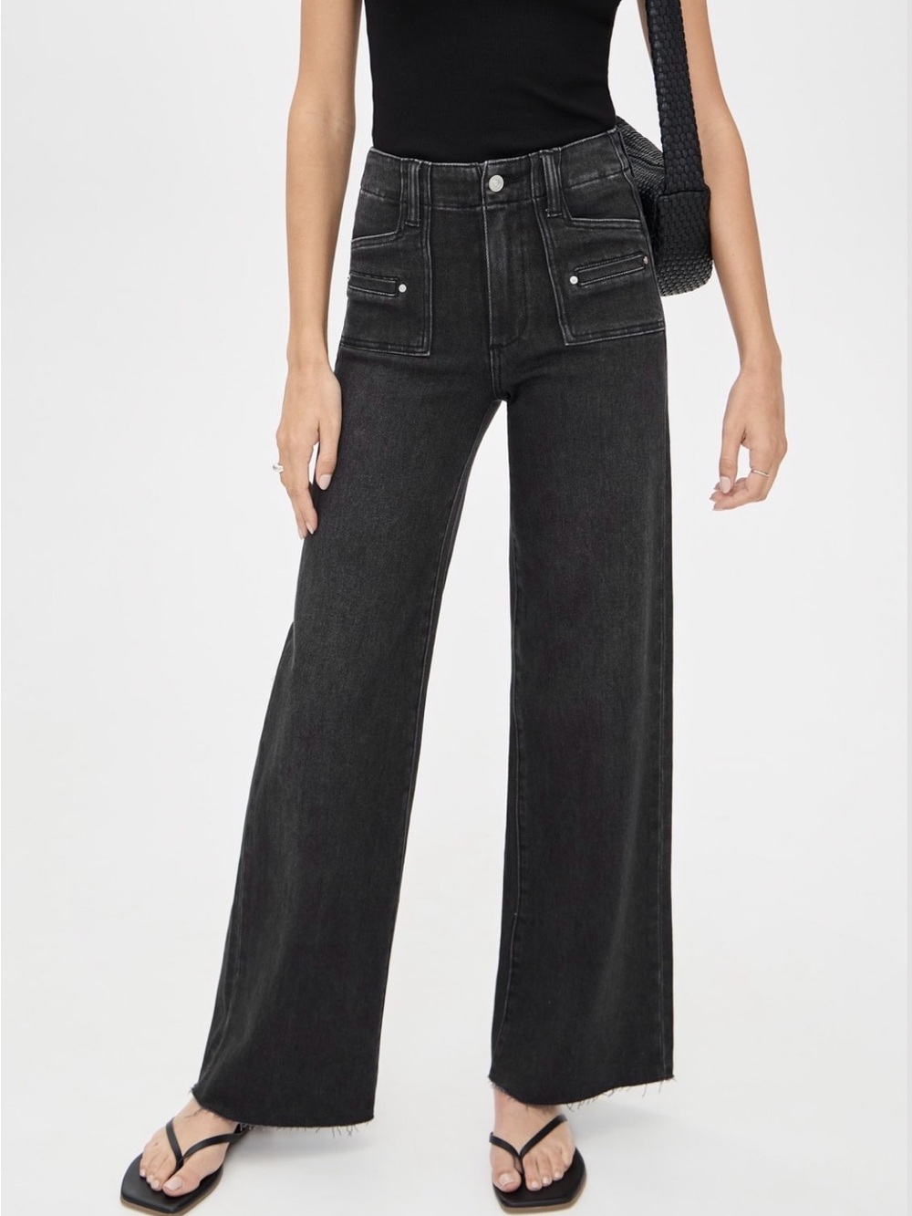 NWOT Paige Anessa Jeans Welt Patch Pockets + Raw Hem Faded Black Denim Size 28
